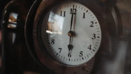 Neden Erteleriz?